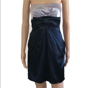 Tweeze me, formal size 5 short navy blue & silver